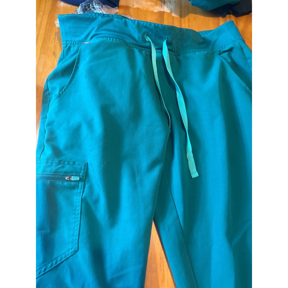 FIGS Scrubs Bundle Women's M/P Set Casma Top Zamora Pants Lot 4 Blue Green Black - Picture 10 of 11